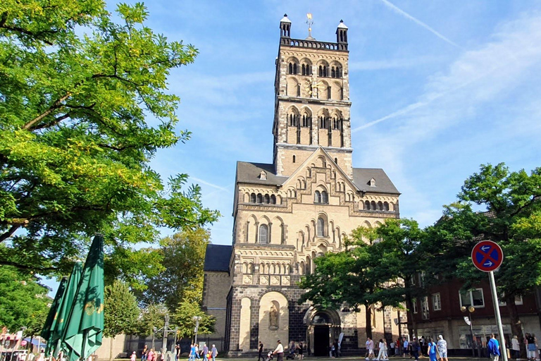 Neuss: Avslappnad promenad genom stadskärnan