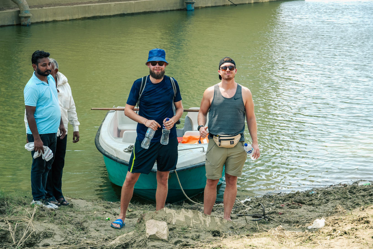 From Agra: Day Trip to Chambal River Safari with Lunch