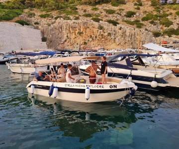 Otranto: Boat Tour with Snorkeling and Local Food Tasting
