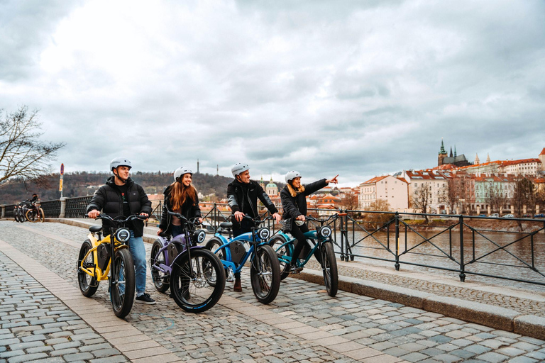 Praga: Il grande tour della città in Fat e-Bike