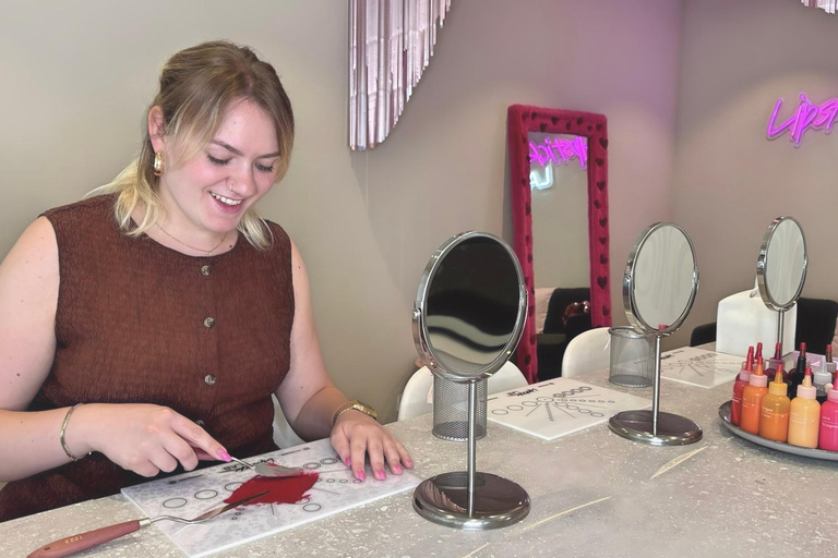 Belgrade: Lipstick and Lip Gloss Making Workshop