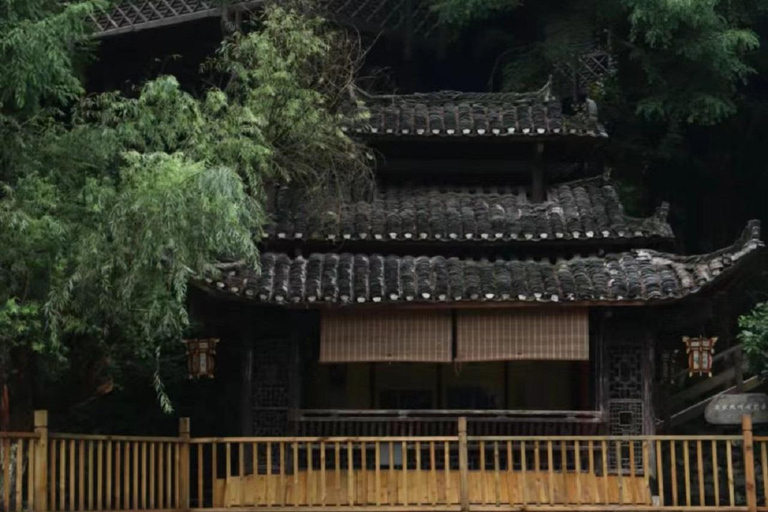 Zhangjiajie: Tianmen Mountain and Tujia Folk Park Tour Zhangjiajie: Private Tour of Tianmen Mountain and Tujia Folk