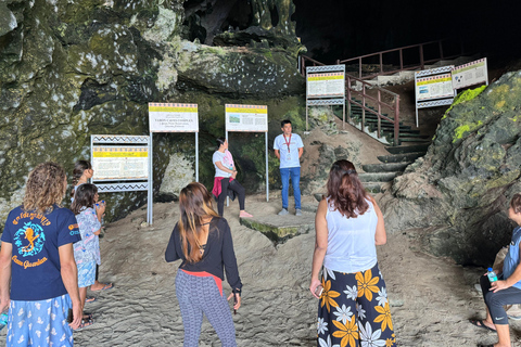 Depuis Puerto Princesa : Visite de la grotte de Tabon avec déjeunerAccès au musée avec déjeuner