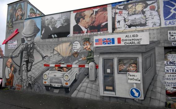 Berlin: Flucht aus dem Osten - Schnitzeljagd an der Mauer