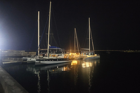 Mirissa: Stargazing Yacht Cruise with Dinner and Wine