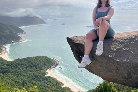 Pedra do Telégrafo: Guided Experience and Rio's Most Famous Photo Pedra do Telégrafo: Guided Experience and the Most Famous Photo of Rio