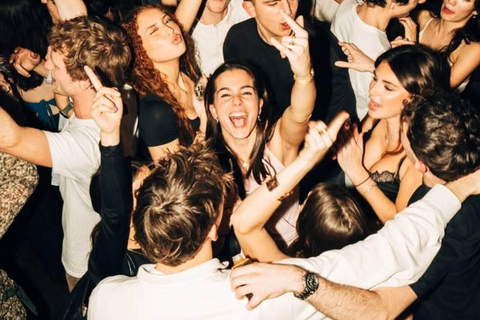 Ciudad de Mexico: Pubcrawl entry to Rooftops and Nightclubs