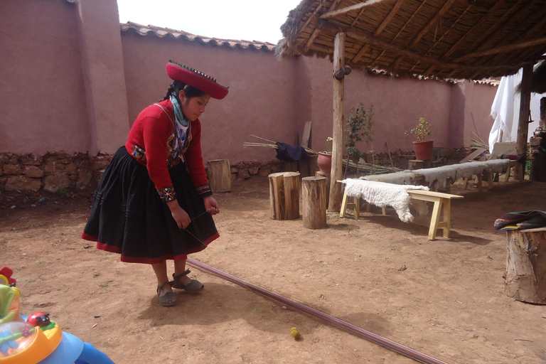 CUSCO: natural dyeing workshop ful day - chinchero.