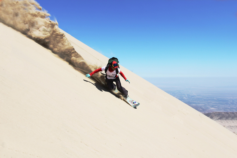 Huacachina: Professional Sandboard & Sand Ski with DuneBuggy
