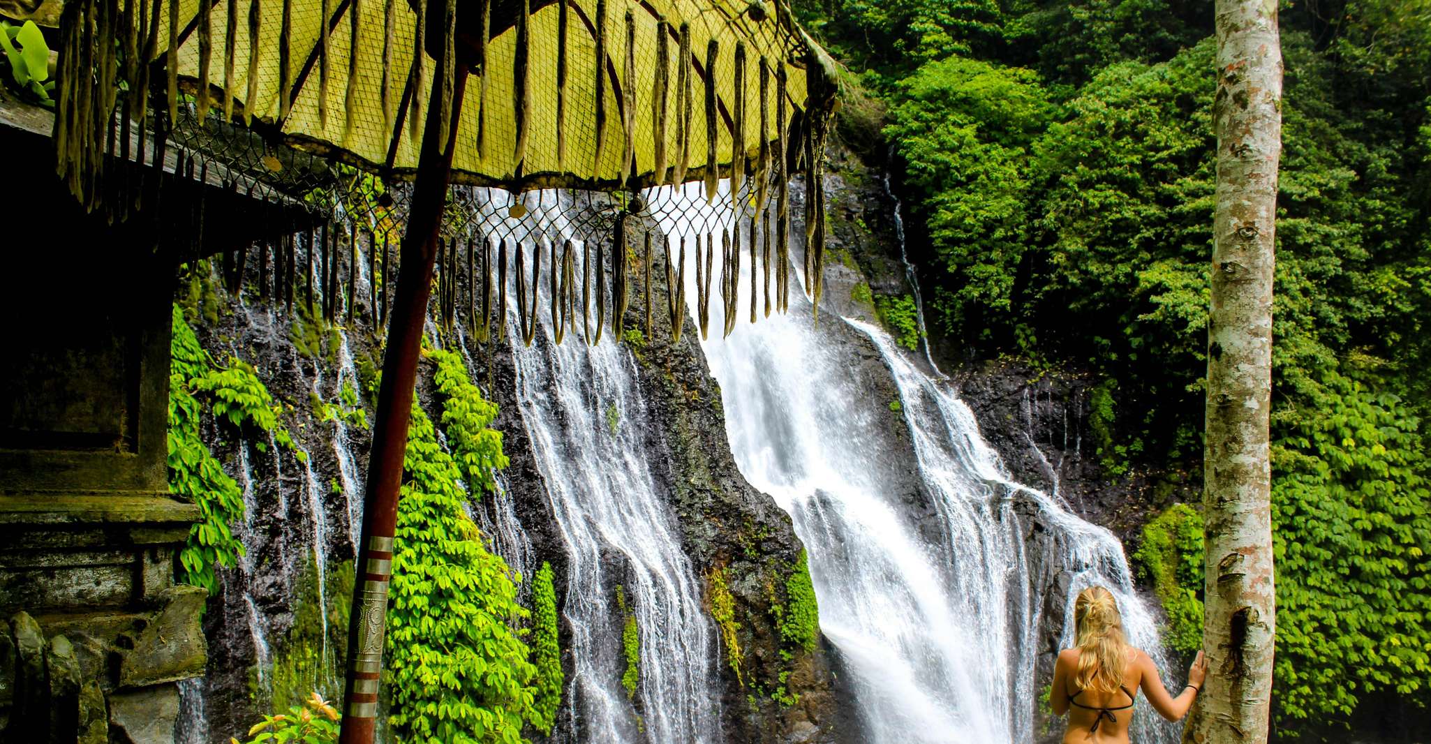 Bali: Lake Bratan, Handara Gate, Waterfall & Swing Tour photo 11