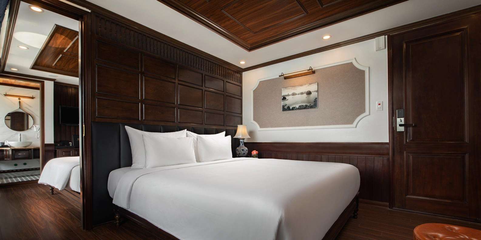 Halong Bay cruise — photo 42