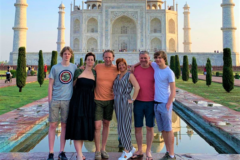 Desde Jaipur: Excursión privada de 4 días a Jaipur y Agra con final en DelhiCoche Sedán Privado