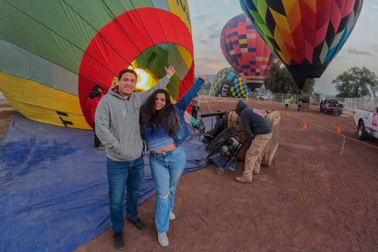 Ciudad de México: Vuelo y Excursión en Globo por Teotihuacán