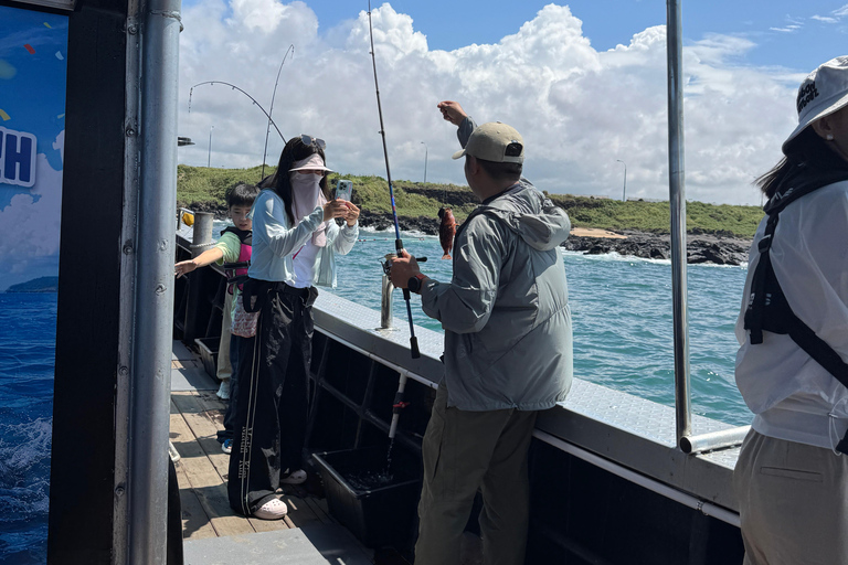 Chagwido Boat Fishing, Dolphin Watching with Local Lunch