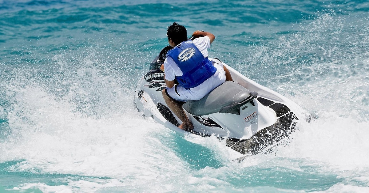 Jet Ski Р’РѕРґРЅС‹Р№ РјРѕС‚РѕС†РёРєР»