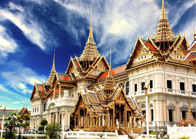 Bangkok Grand Palace & Emerald Buddha Flexible Pass w/ Audio