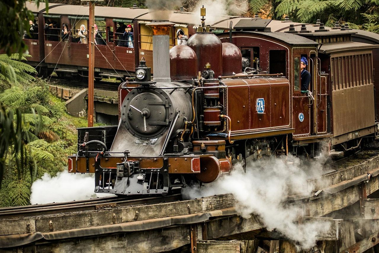 Melbourne: Pufenberry Steam Train and Yarra Valley Tour