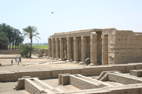 Excursión de un Día a Luxor Visita los Templos de Dendara y Abydos