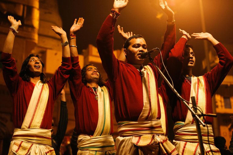 Rondleiding door Varanasi (Kashi) vanuit Delhimet 4 sterren hotel