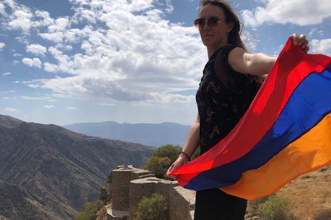 Yerevan: Vayots Dzor Private Tour with Geyser & Fortress