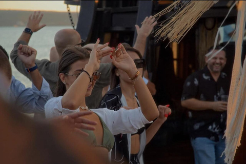 Varna: Sea Disco Cruise with Karaoke & Dance Battle