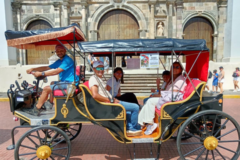 Panama City: Guided Carriage Tour in the Old Town