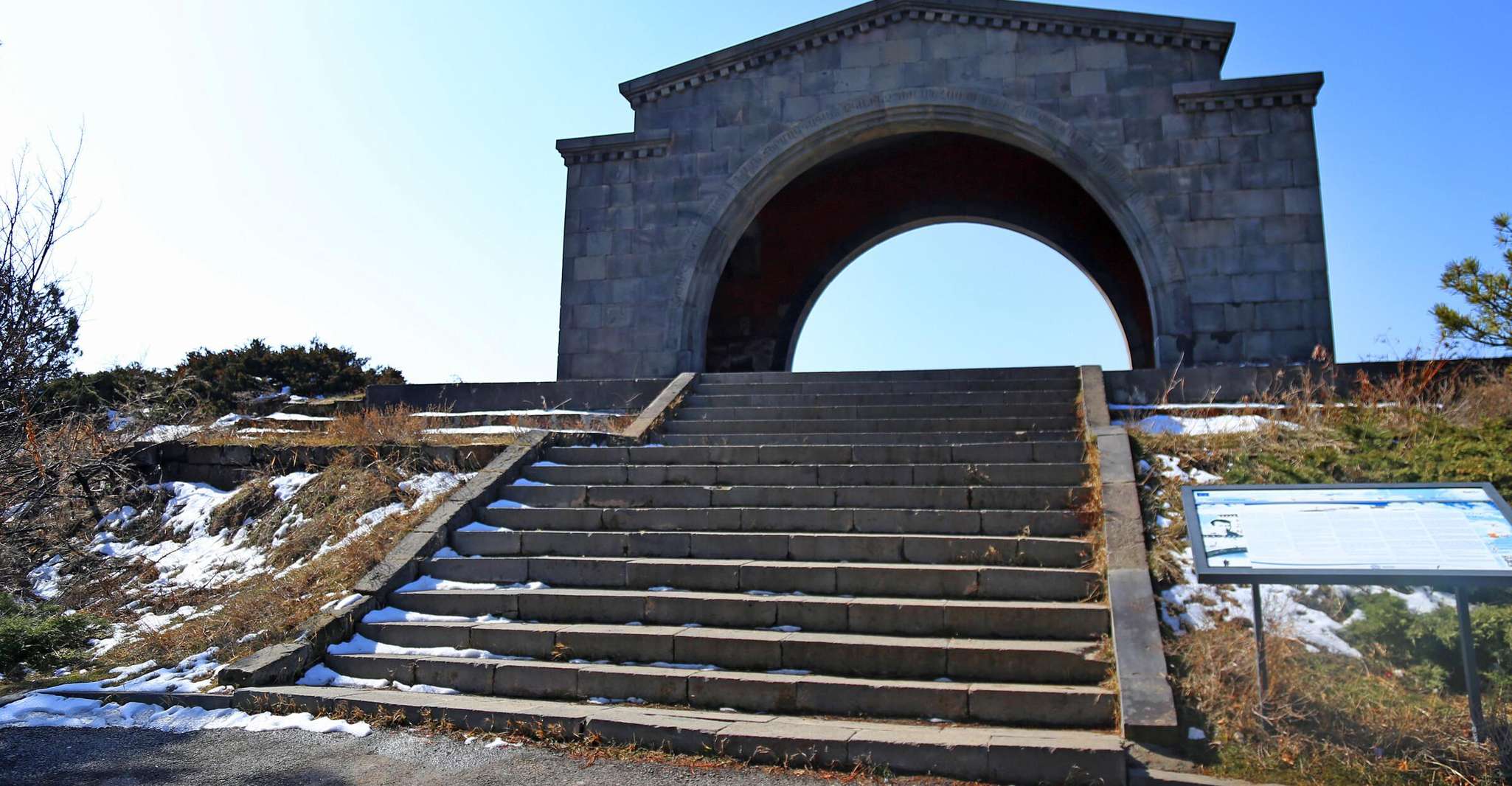 Tempio Garni-Sinfonia di Pietre-Monastero di Geghard - Hizvo