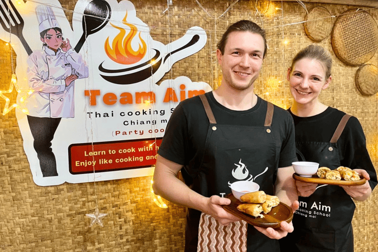 Chiang Mai: Ethical Elephant Sanctuary & Thai Cooking Class