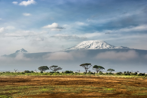 4 dias Rota Marangu do Kilimanjaro com pernoita