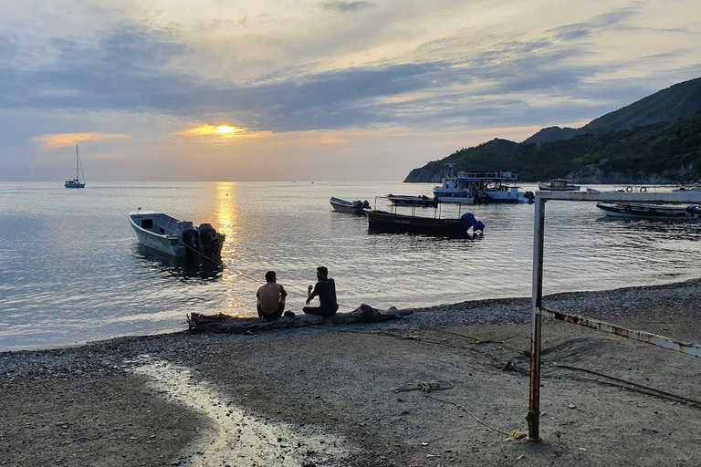 SANTAMARTA: TOUR Remanso, Taganga, Playa Grande Almoço e Snorkel IncluídoSANTAMARTA: TOUR Remanso, Taganga, Playa Grande Almoço e mergulho com snorkel incluídos