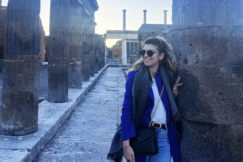 From Naples: Pompeii and Matera Day Trip with Transfer From Matera to Naples: Transfer & Pompeii Ticket