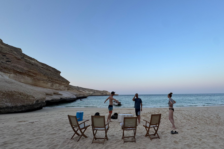 Muscat: Overnight Beach Camping with BBQ Dinner