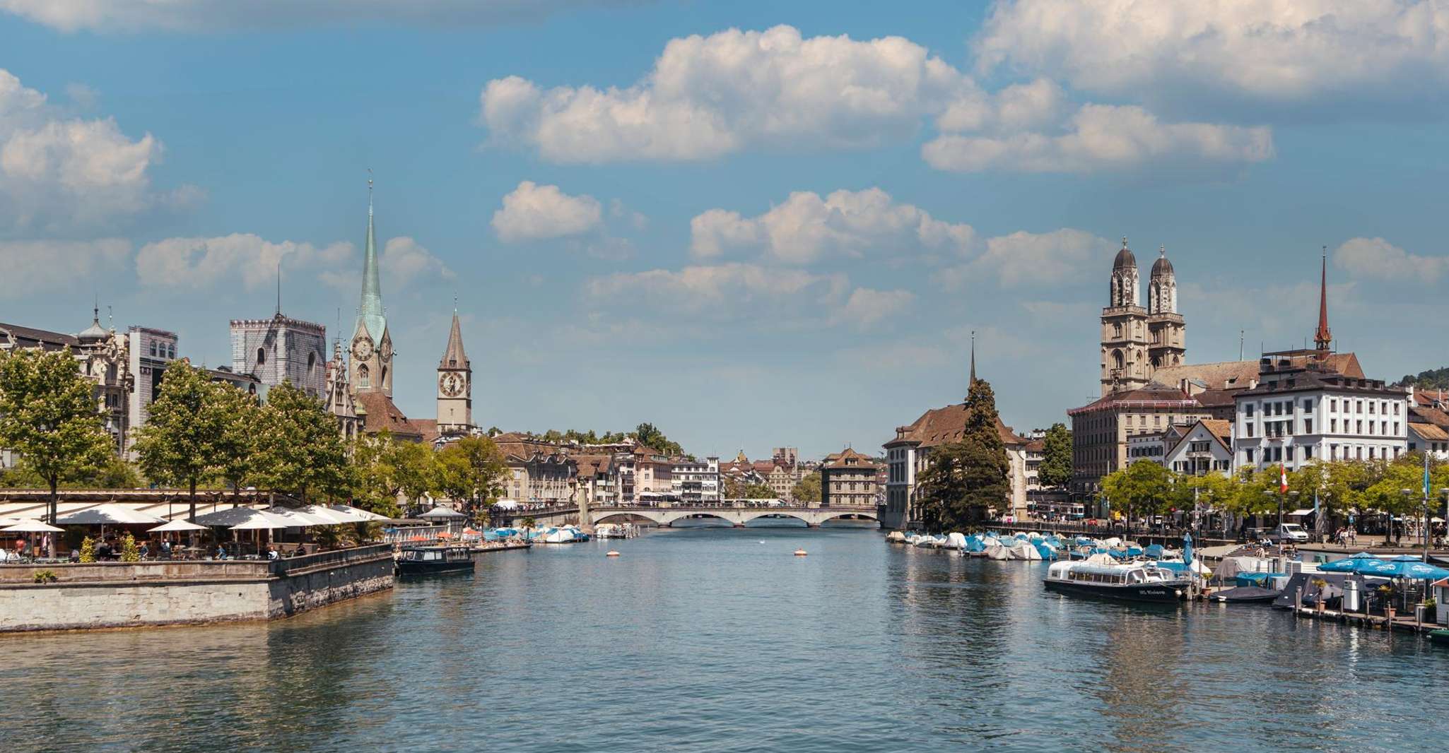 Zurich: 360° City Walk Tour Including Hidden Spots