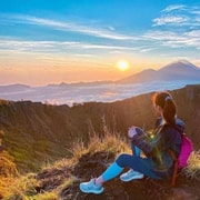 Bali: Mount Batur Sunrise Hike & Ubud Tour with Pickup