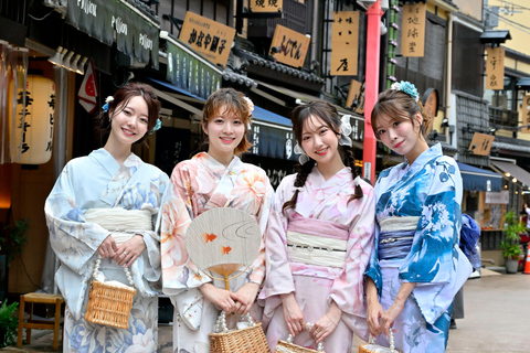 Tokio: Asakusa Kimono Dressing i Matcha Experience