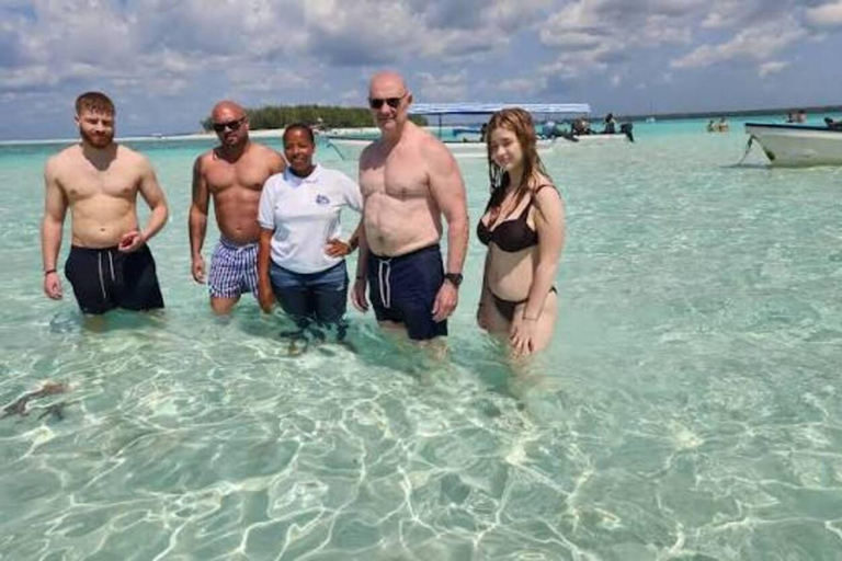 Zanzibar:Mnemba Dolphin Spotting+Aquarium+ Kendwa Beach Escp