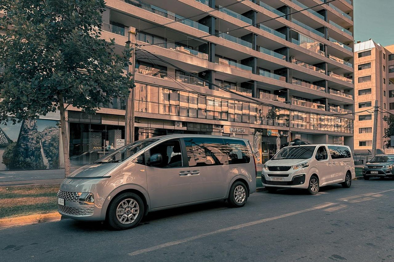 Private Transfer: Between Santiago and the Airport