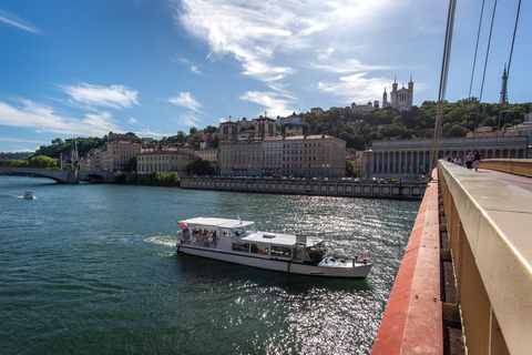 Lyon Highlights in the Evening – July 14th Special with Fireworks Lyon Highlights in the Evening – Special July 14th Edition with Fireworks