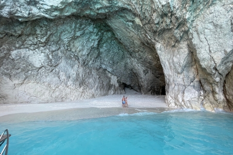 Zakynthos : Tour en bateau privé Île de la Tortue Grottes Mizithres