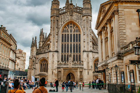 From Southampton: Stonehenge and Bath Private Day Trip