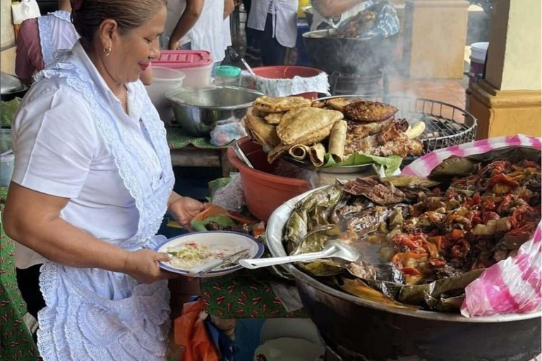 León: Local Market Food Tour with Tastings & Coffee Stop