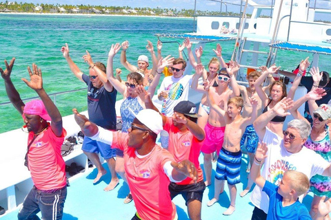 Punta Cana : Fête sur un catamaran avec boissons illimitées