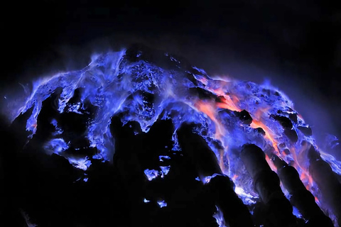 Banyuwangi : Mt Ijen, Blue Fire & Panoramic with local guide