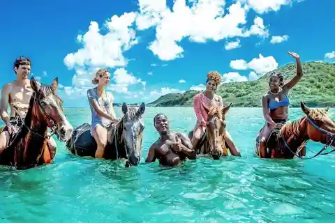Montego Bay: Dunn's River Falls e aventura a cavalo