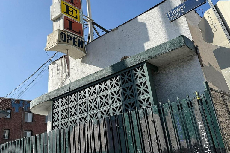 Hollywood Horror Story: The Black Dahlia Funeral Limo Tour Los Angeles: Haunted Black Dahlia True Crime Limo Tour