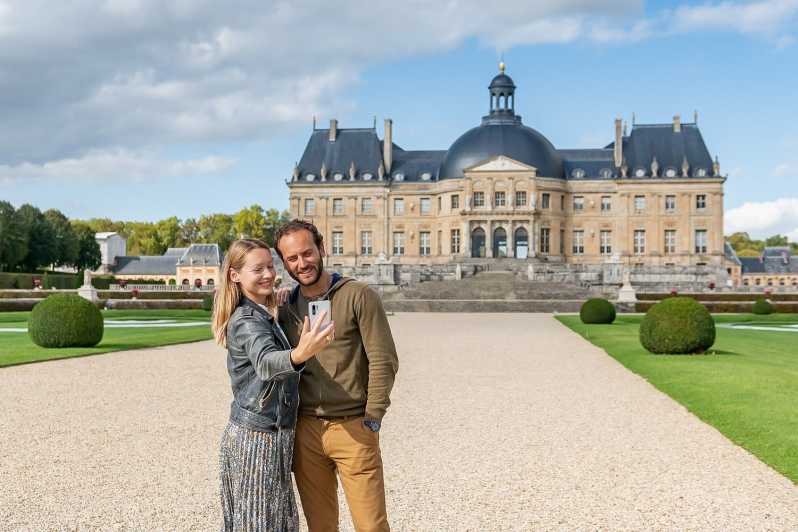 Fontainebleau & Vaux-le-Vicomte Châteaux Full-Day Private Tour 2023 - Paris