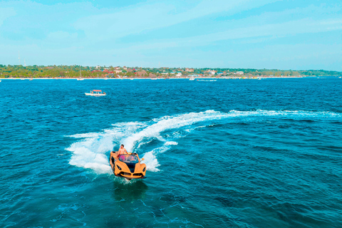 桑给巴尔：喷气式汽车骑行搭配无人机航拍（含接送服务）桑给巴尔：喷气式汽车骑行体验（含无人机航拍，接送服务包含在内）