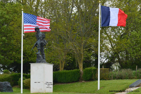 Amerikanska fallskärmsjägare i Normandie privat rundtur på slagfältet