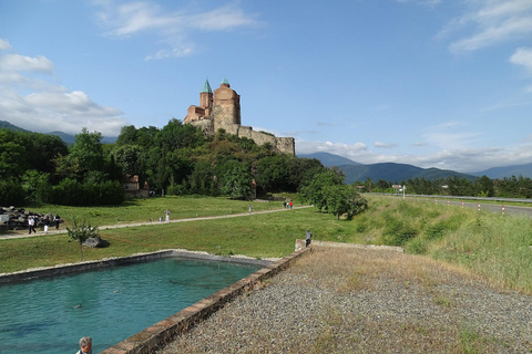 Tbilisi: Unique Kakheti Tour: Telavi, Winery & Monasteries