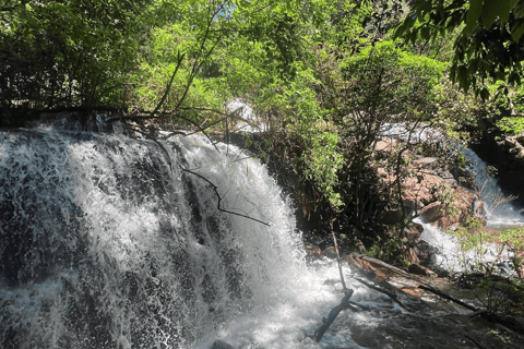 Ella: Bomburu Ella Waterfall & Porawagala View Point Tour